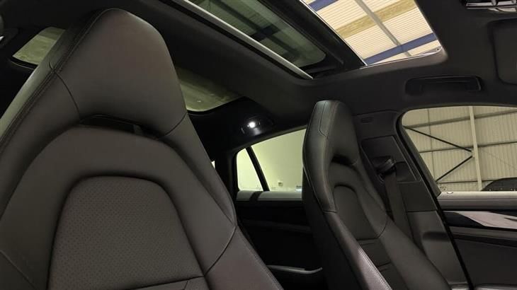 Porsche Panamera Porsche Panamera 2.9 V6 Saloon 5dr Petrol PDK Euro 6 (s/s) (330 ps) — миниатюра 4