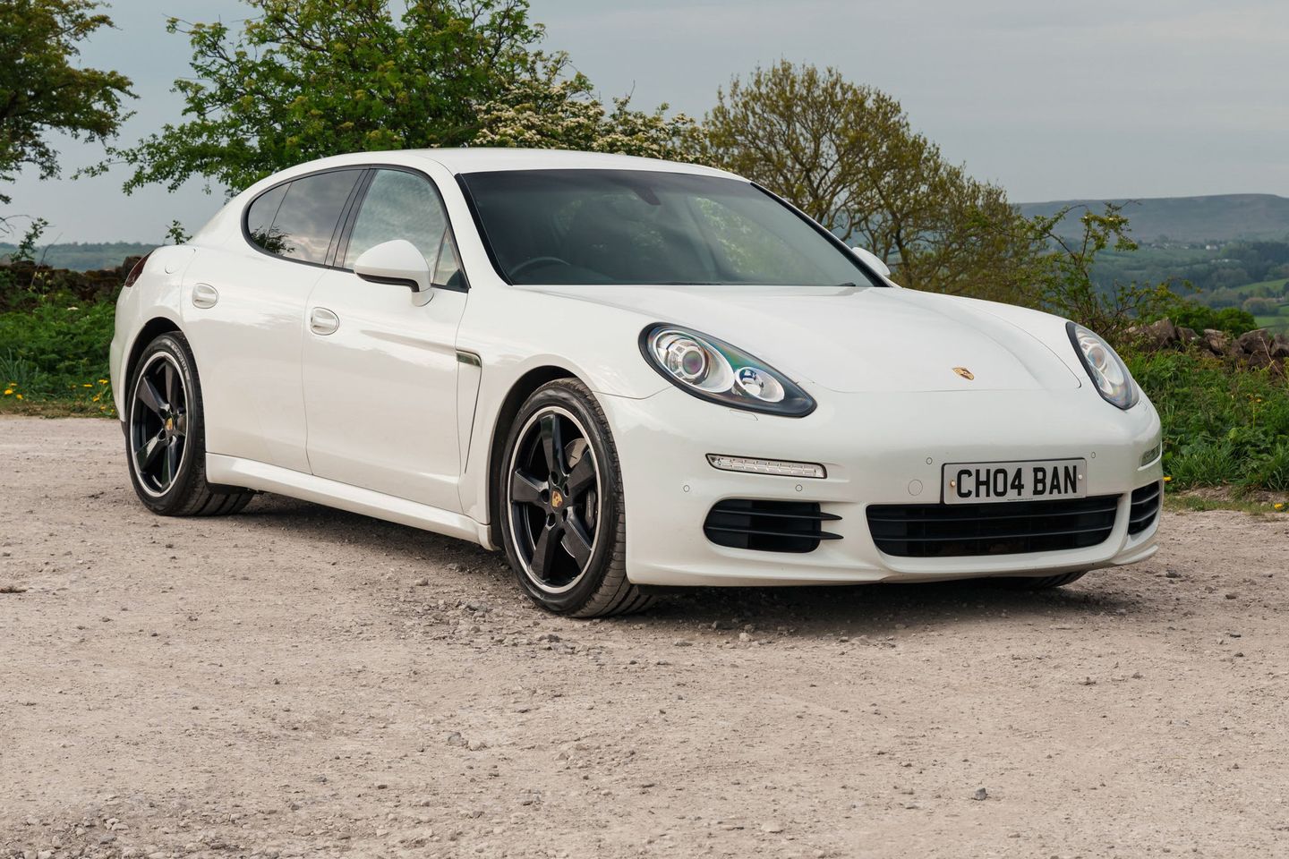 2015 Porsche Panamera V6 Turbo...