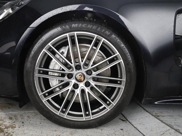 Porsche Panamera Porsche Panamera Matching — миниатюра 4
