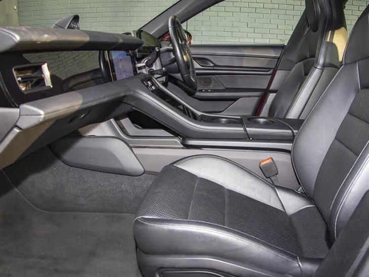 Porsche Taycan Porsche Taycan 390kW 4S 79kWh 4dr Auto — миниатюра 3