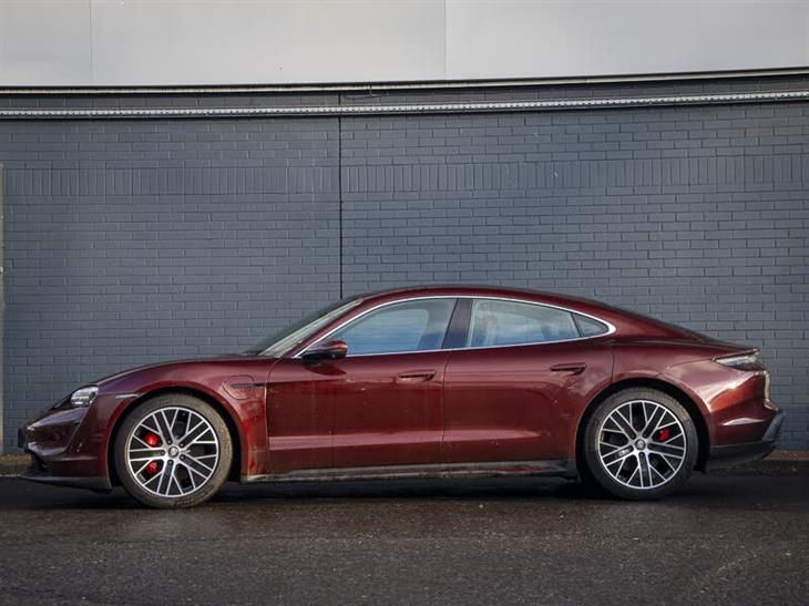 Porsche Taycan Porsche Taycan 390kW 4S 79kWh 4dr Auto — миниатюра 4