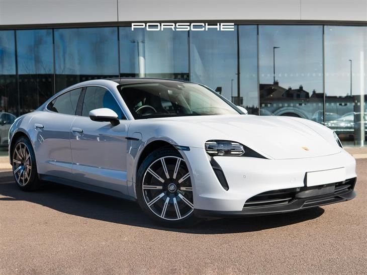 Porsche Taycan Porsche Taycan Matching — миниатюра 1