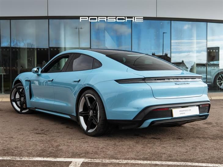 Porsche Taycan Porsche Taycan Matching — миниатюра 2