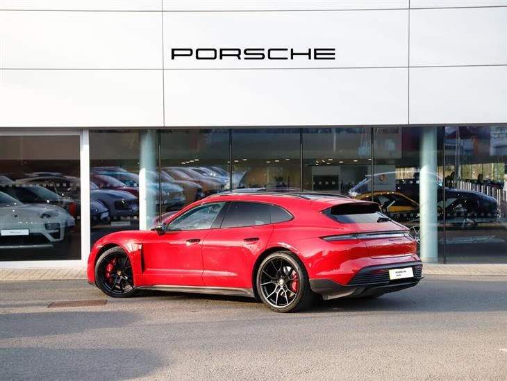 Porsche Taycan Porsche Taycan Matching — миниатюра 3