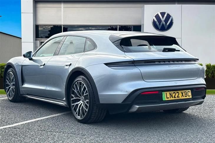 Porsche Taycan Porsche Taycan Performance Plus 93.4kWh 4 Cross Turismo Auto 4WD 5dr (11kW Charger) — миниатюра 2