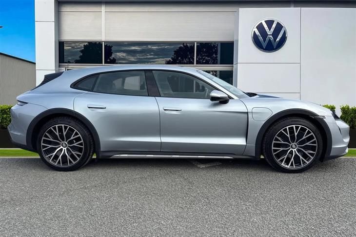 Porsche Taycan Porsche Taycan Performance Plus 93.4kWh 4 Cross Turismo Auto 4WD 5dr (11kW Charger) — миниатюра 3