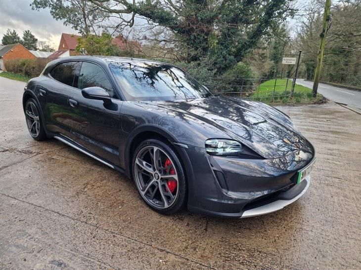 Porsche Taycan Porsche Taycan Performance Plus 93.4kWh 4S Cross Turismo 5dr Electric Auto 4WD (11kW Charger) (571 ps) — миниатюра 1