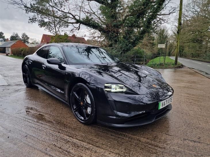 Porsche Taycan Porsche Taycan Performance Plus 93.4kWh 4S Saloon 4dr Electric Auto 4WD (11kW Charger) (571 ps) — миниатюра 1