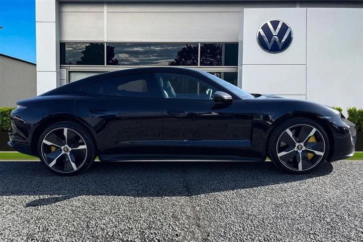 Porsche Taycan Porsche Taycan Performance Plus 93.4kWh Turbo S Auto 4WD 4dr (11kW Charger) — миниатюра 3