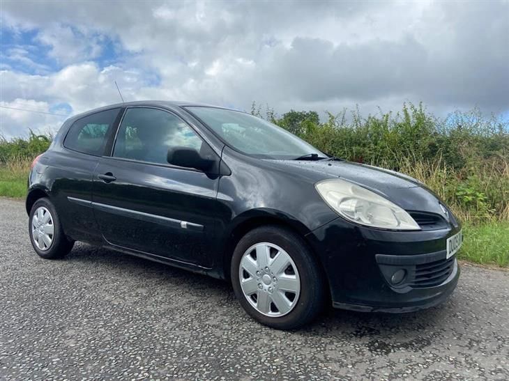 Cheap Renault Clio 1.2 16v Extreme 3dr for sale in Countesthorpe, Leicestershire
