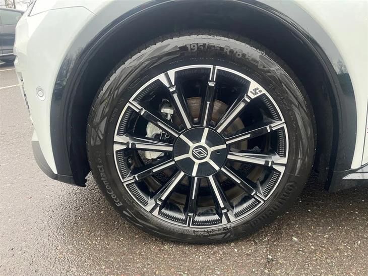 Renault 5 E-Tech Renault R5 E-Tech 110kW Iconic Five Comfort Range 52kWh 5dr Auto — миниатюра 4