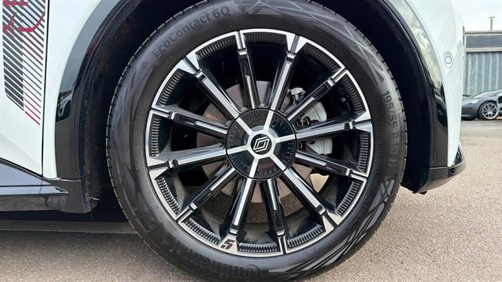 Renault 5 E-Tech Renault R5 E-Tech 110kW Iconic Five Comfort Range 52kWh 5dr Auto — миниатюра 4