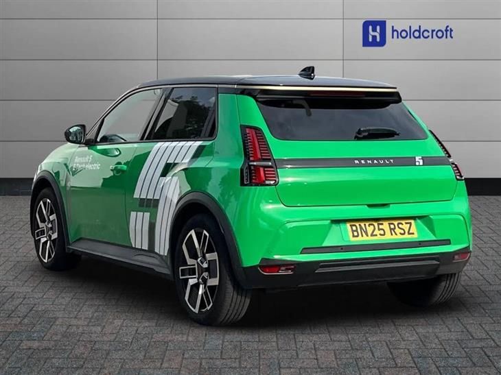 Renault 5 E-Tech Renault R5 E-Tech 110kW Techno Comfort Range 52kWh 5dr Auto — миниатюра 3