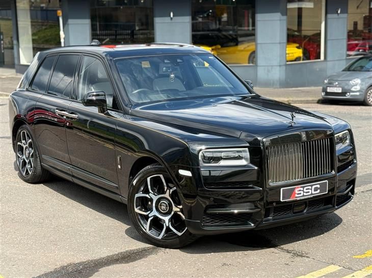 Rolls-Royce Cullinan Rolls-Royce Cullinan 6.75 V12 Black Badge Auto 4WD Euro 6 5dr — миниатюра 4