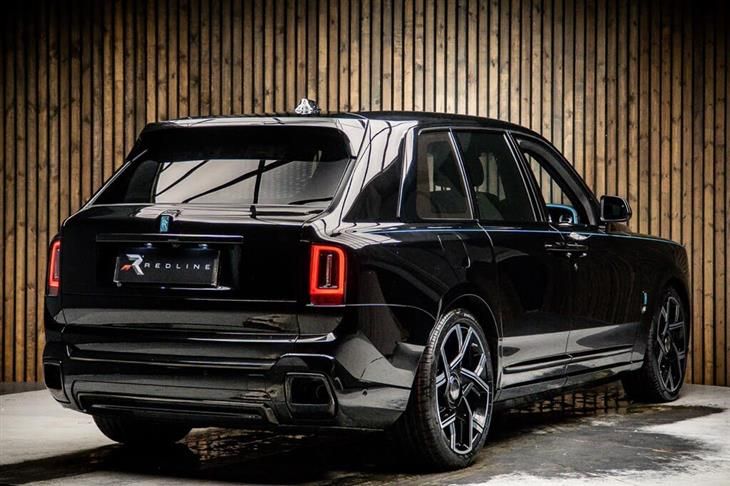 Rolls-Royce Cullinan Rolls-Royce Cullinan 6.75 V12 Black Badge SUV 5dr Petrol Auto 4WD Euro 6 (571 ps) — миниатюра 4