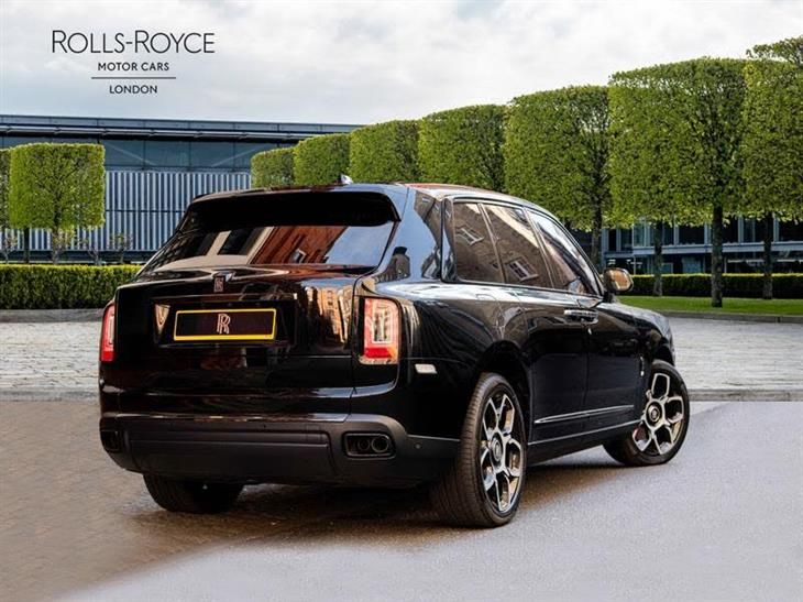 Rolls-Royce Cullinan Rolls-Royce Cullinan Black Badge — миниатюра 2