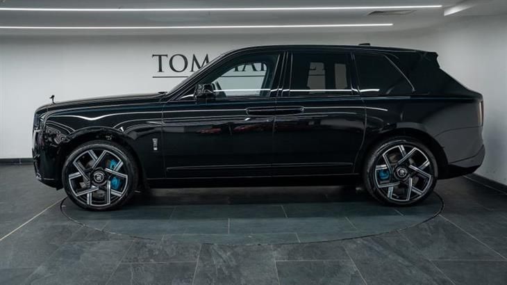 Rolls-Royce Cullinan Rolls-Royce Cullinan Series II Black Badge — миниатюра 4