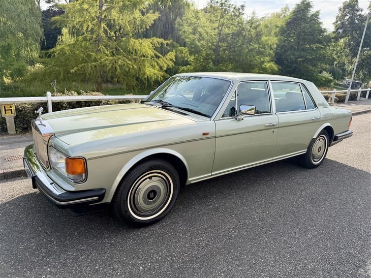 Rolls-Royce Silver Spur