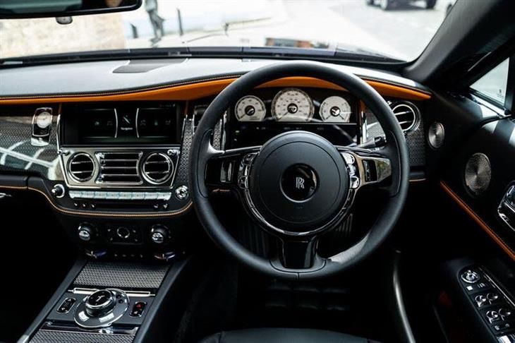 Rolls-Royce Wraith Rolls-Royce Wraith Black Badge — миниатюра 4