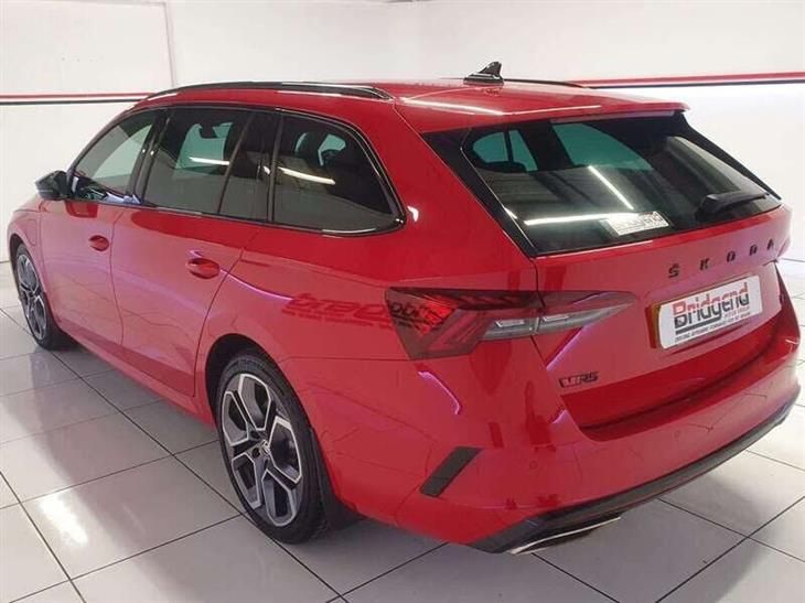 Skoda Octavia vRS Skoda Octavia 1.4 TSI iV 13kWh vRS Estate 5dr — миниатюра 4