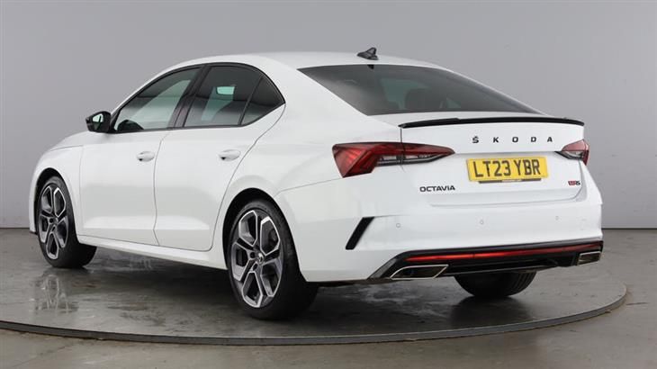 Skoda Octavia vRS Skoda Octavia 2.0 TSI vRS DSG Euro 6 5-door — миниатюра 3