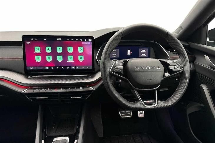 Skoda Octavia vRS Skoda Octavia 2.0 TSI vRS DSG Euro 6 5-door — миниатюра 2