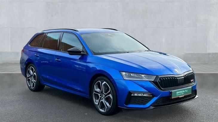 2023 ŠKODA Octavia 2.0 TDI vRS Estate 5dr DSG TDI Euro 6 £28,990 5,573  miles Blue