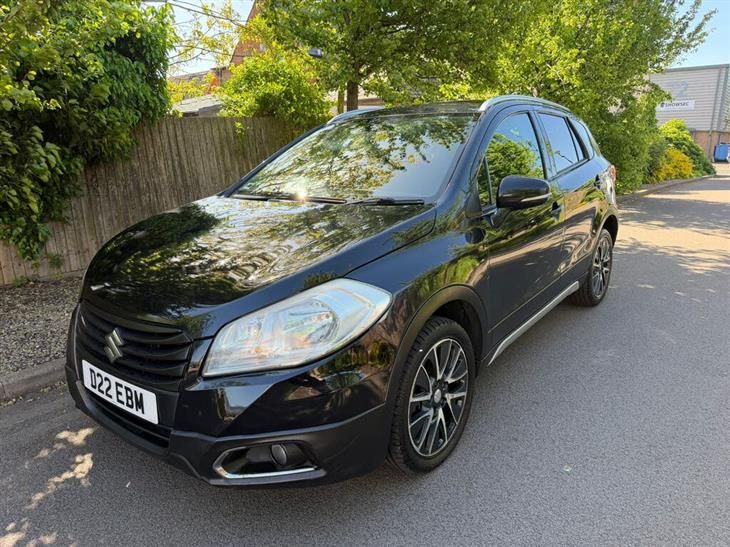 Suzuki S-Cross