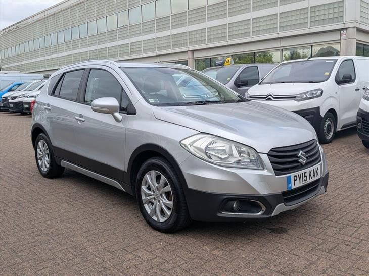 Suzuki S-Cross