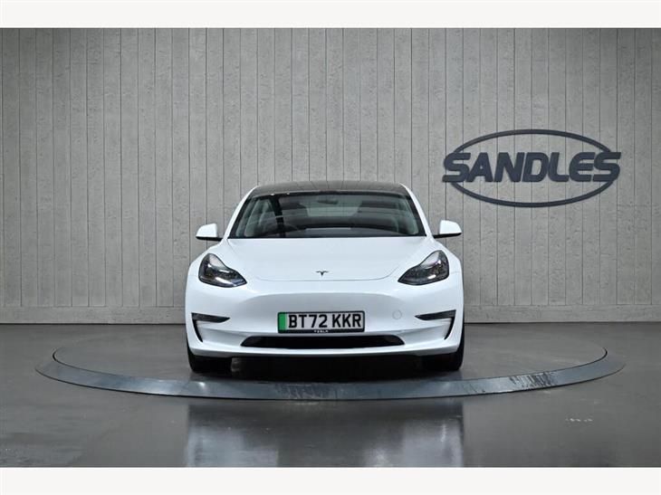 Tesla Model 3 Tesla Model 3 (Dual Motor) Performance Auto 4WDE 4dr (Performance Upgrade) — миниатюра 2