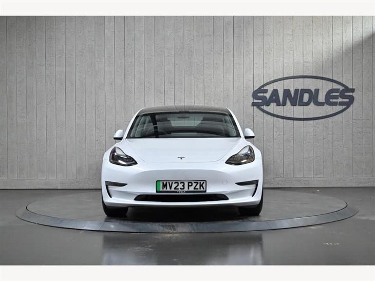 Tesla Model 3 Tesla Model 3 (Dual Motor) Performance Auto 4WDE 4dr (Performance Upgrade) — миниатюра 4