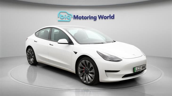 Tesla Model 3 Tesla Model 3 (Dual Motor) Performance Saloon 4dr Electric Auto 4WDE (Performance Upgrade) (449 bhp) — миниатюра 2