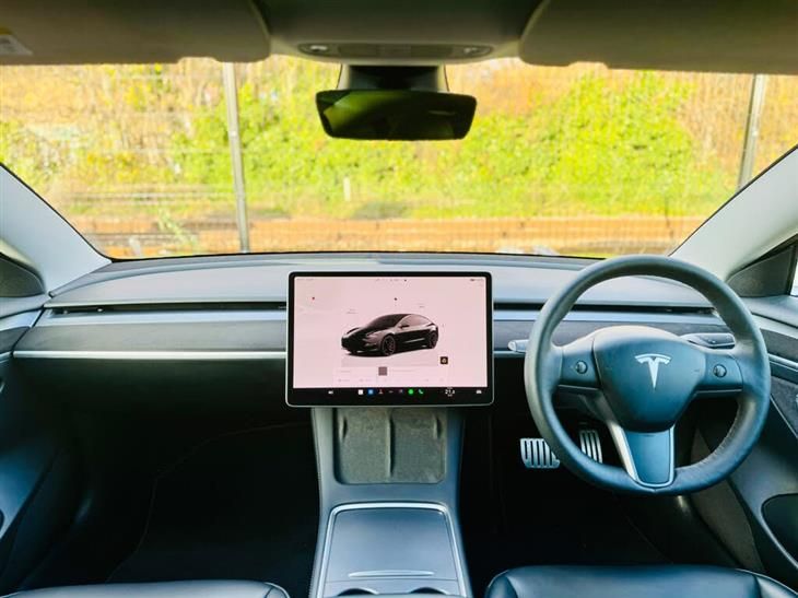 Tesla Model 3 Tesla Model 3 (Dual Motor) Performance Saloon 4dr Electric Auto 4WDE (Performance Upgrade — миниатюра 3