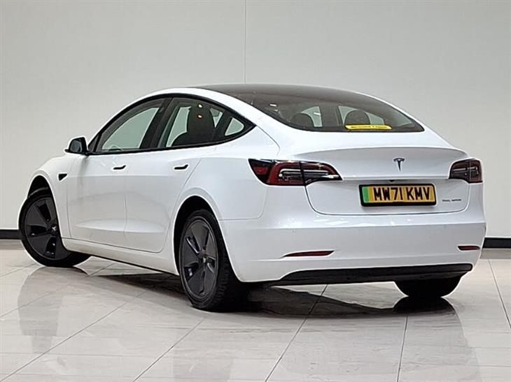 Tesla Model 3 Tesla Model 3 Long Range AWD 4dr Auto — миниатюра 2