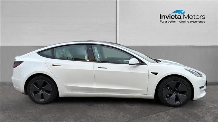 Tesla Model 3 Tesla Model 3 Long Range AWD 4dr Auto — миниатюра 2