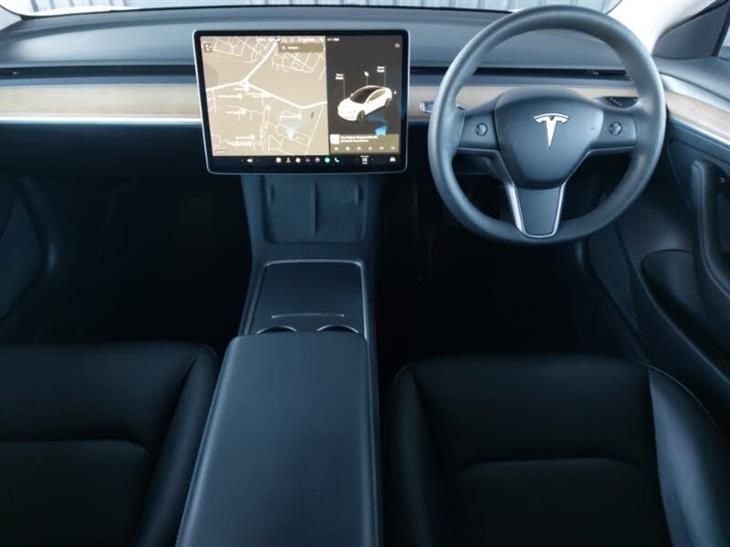 Tesla Model 3 Tesla Model 3 Long Range AWD 4dr Auto — миниатюра 3