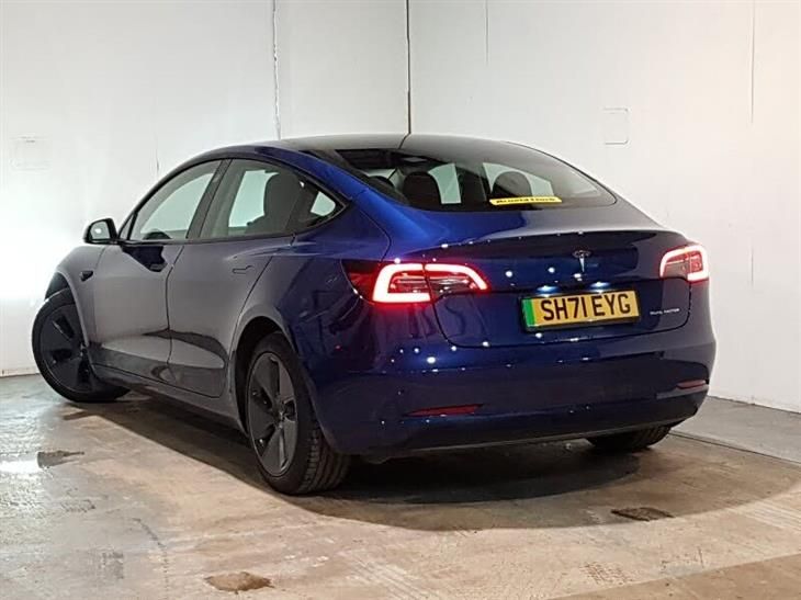 Tesla Model 3 Tesla Model 3 Long Range AWD 4dr Auto — миниатюра 2