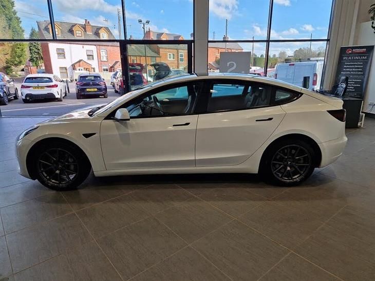 Tesla Model 3 Tesla Model 3 Long Range — миниатюра 2