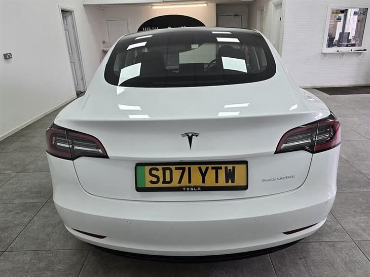 Tesla Model 3 Tesla Model 3 Long Range — миниатюра 3