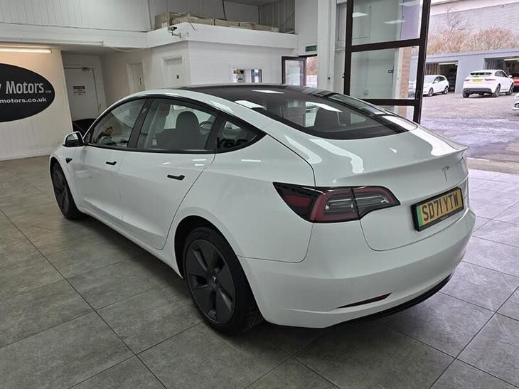 Tesla Model 3 Tesla Model 3 Long Range — миниатюра 4