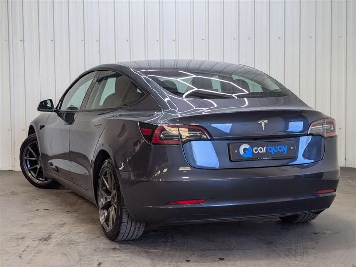 Tesla Model 3 Tesla Model 3 Model 3 Standard Range + 4dr — миниатюра 1