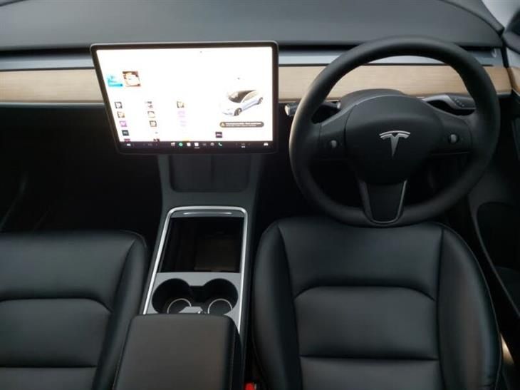 Tesla Model 3 Tesla Model 3 RWD 4dr Auto — миниатюра 3