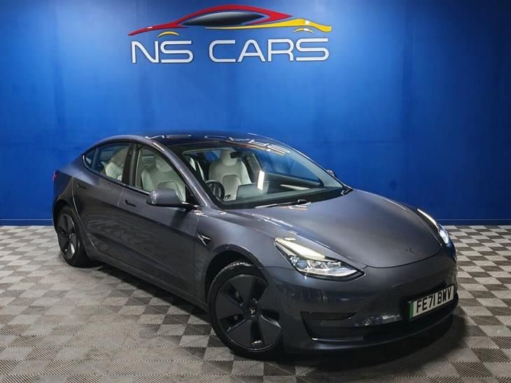 Tesla Model 3 Tesla Model 3 Standard Range Plus Saloon 4dr Electric Auto RWD (241 bhp) — миниатюра 1