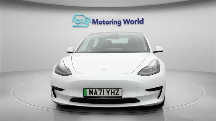 Tesla Model 3 Tesla Model 3 Standard Range Plus Saloon 4dr Electric Auto RWD (241 bhp) — миниатюра 3