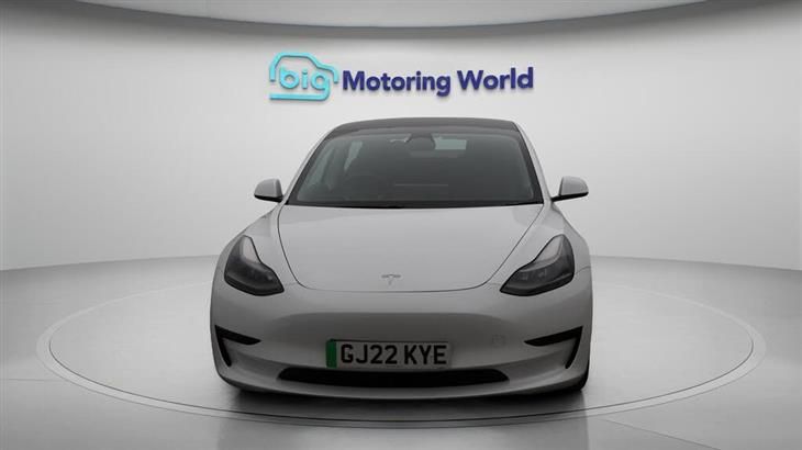 Tesla Model 3 Tesla Model 3 Standard Range Plus Saloon 4dr Electric Auto RWD (241 bhp) — миниатюра 3