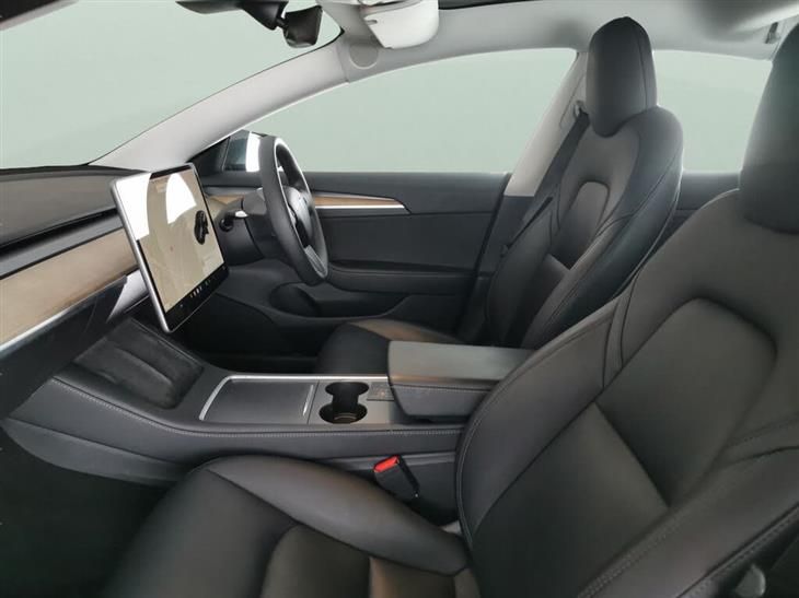 Tesla Model 3 Tesla Model 3 Standard Range Plus Saloon 4dr Electric Auto RWD (241 bhp) — миниатюра 4