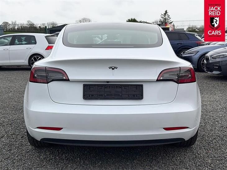 Tesla Model 3 Tesla Model 3 — миниатюра 3