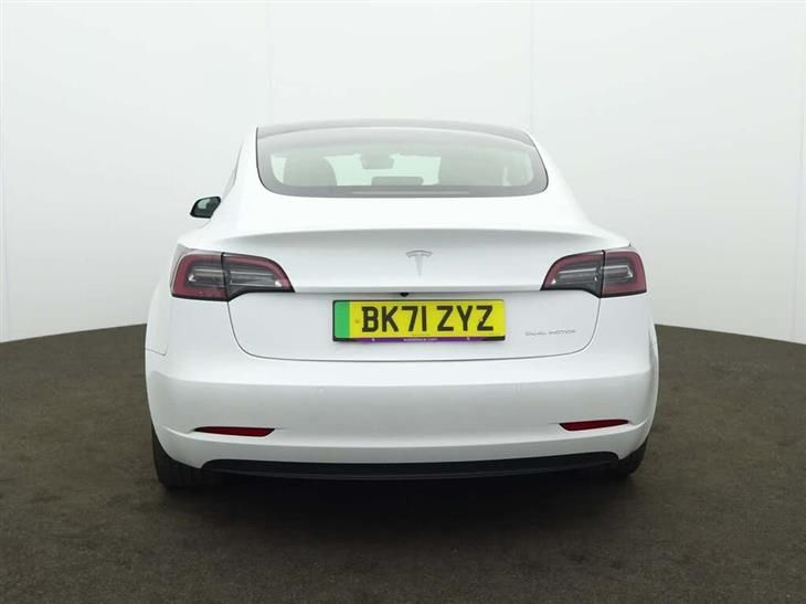 Tesla Model 3 Tesla Model 3 Tesla Model 3 Long Range AWD 4dr Auto 19in Alloys — миниатюра 4