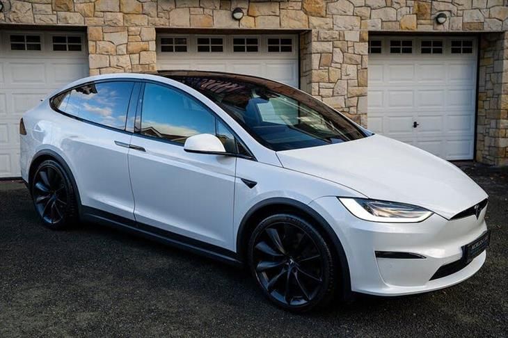 Tesla Model X Tesla Model X (Tri Motor) Plaid SUV 5dr Electric Auto 4WDE (1020 bhp) — миниатюра 3