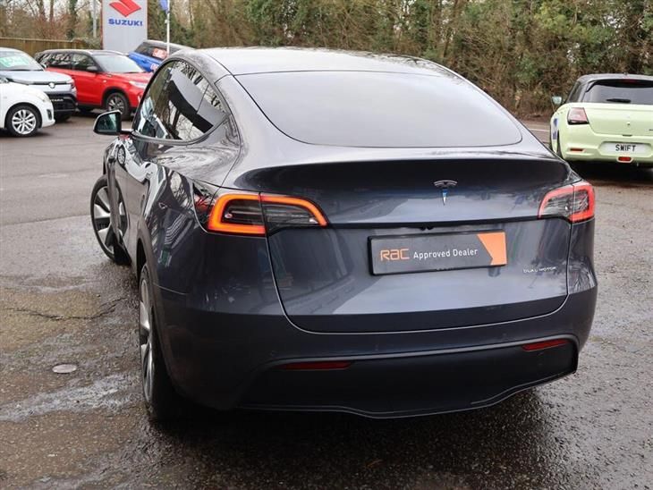 Tesla Model Y Tesla Model Y (Dual Motor) Long Range Auto 4WDE 5dr — миниатюра 4